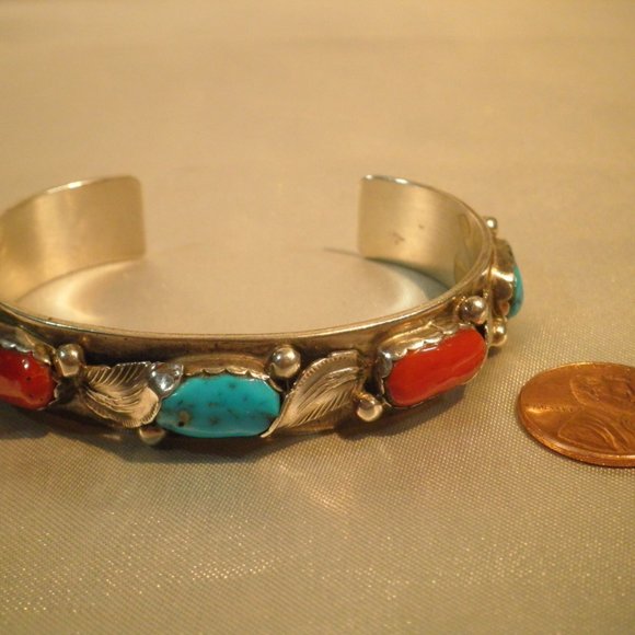 Simplicio Zuni Sterling Turquoise Coral Bracelet - Picture 4 of 5